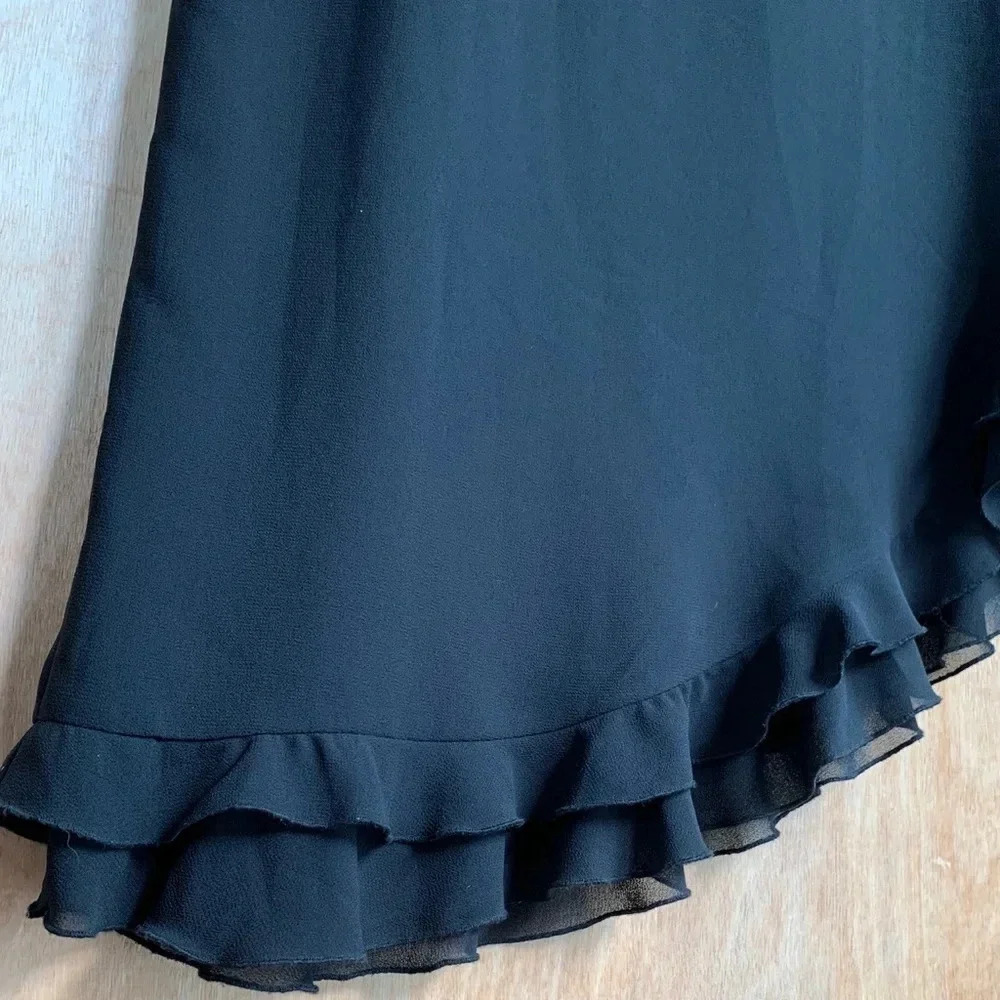 **NEW JS Collections Side Split Ruffle Skirt - Picture 3 of 11